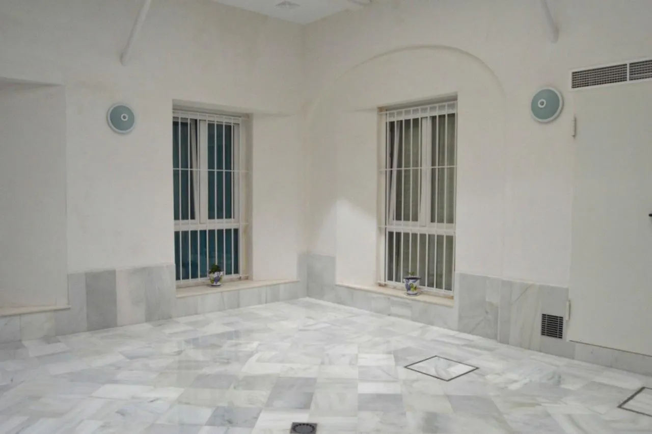 Apartamentos Campo Del Sur 카디스