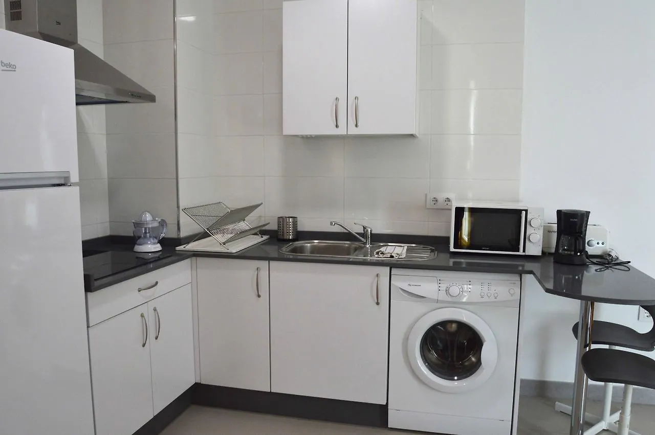Apartamentos Campo Del Sur 카디스